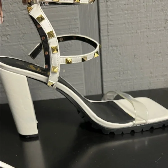 SHEIN White Heels with Gold Studs - Picture 2 of 7